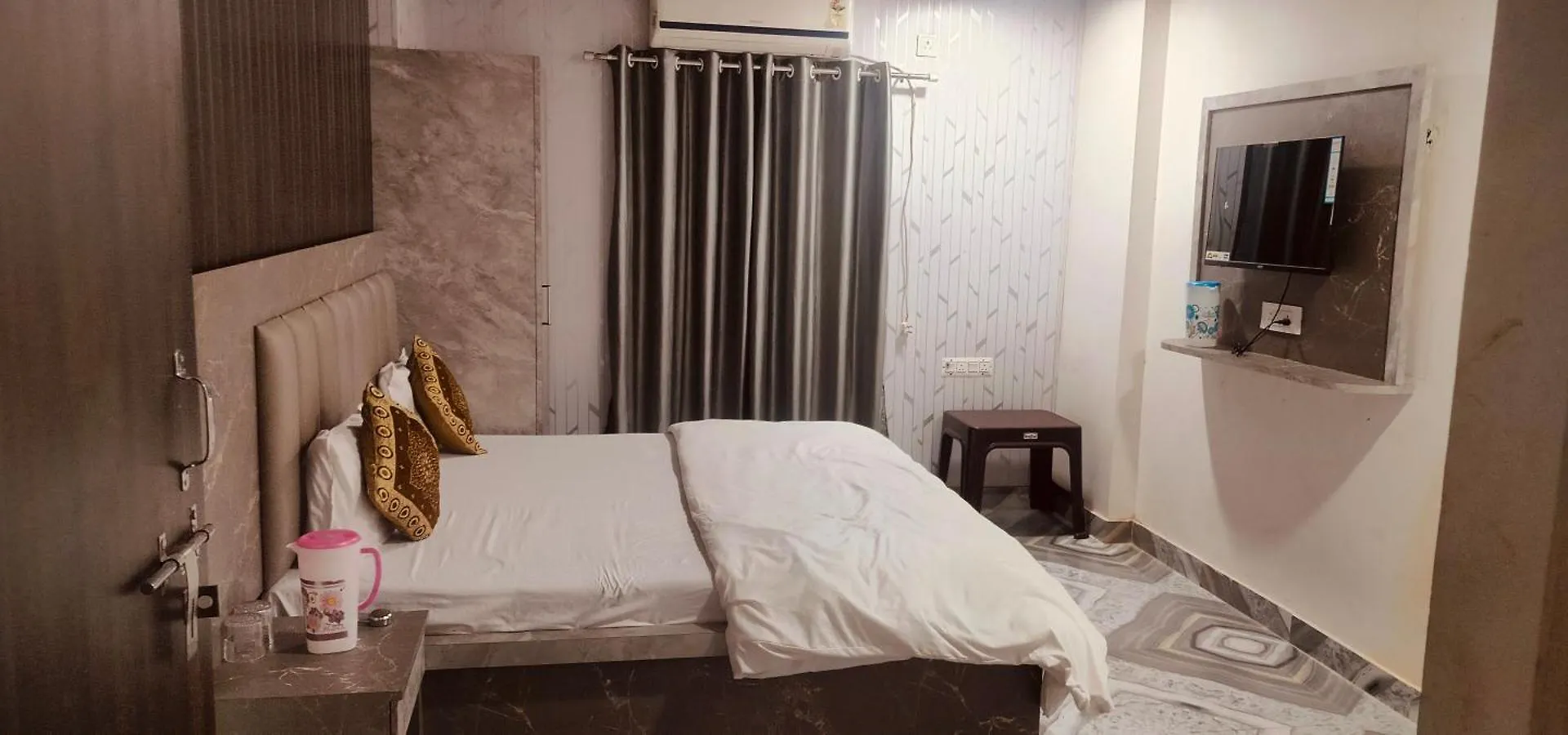 Ananya Paying Guest House Benares